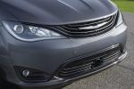 Chrysler Pacifica Hybrid Appearance Package 2018 года